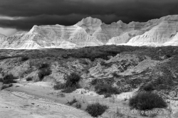 Summer-Storms-at-the-Badlands